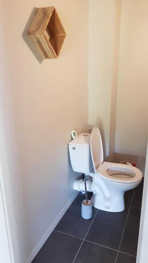 Chambre Avec Salle De Bain Otel Donzy Dış mekan fotoğraf